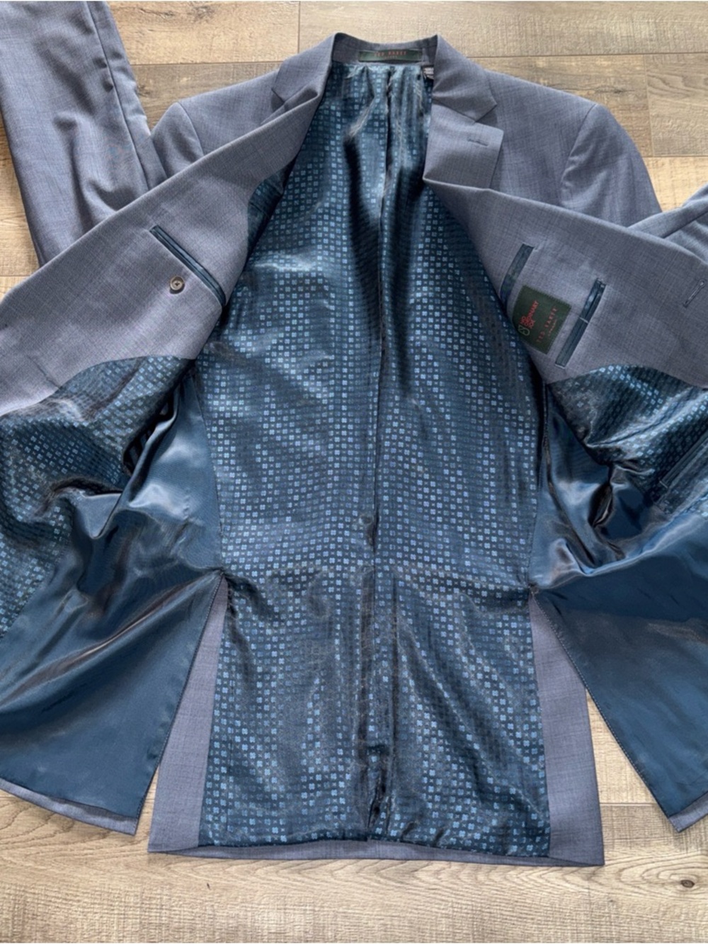 Ted Baker of London men’s blue suit 40 Long jacket, pants 34 long - Picture 7 of 16